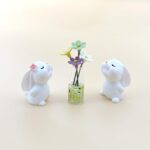 Cute Rabbit Car Dashboard Accessories Flowers Rear View Mirror Decorations, Funny Car Interior Accessories for Girls Women Daisy Charm