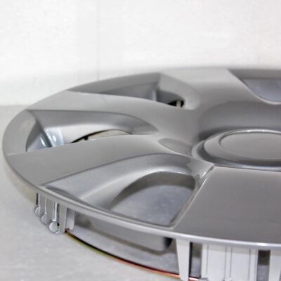 Upgrade Your Auto Set of Four 15' Silver Hubcap Wheel Covers for Toyota Camry 2002-2004 (Push-on) - Image 6