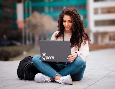 Vool Queen Styling Vinyl Decal Car Truck Laptop Bumper Sticker Decal 8" (White) - Image 3