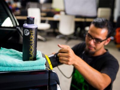 Chemical Guys Black Light Hybrid Radiant Finish - Premium Glaze and Car Sealant for Black and Dark Colors - Enhances Depth, Gloss & Protection on Cars, Trucks, SUVs & More, 16 fl oz Bottle - Image 6