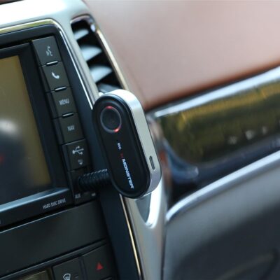 Monster Bluetooth Audio Receiver, Aux Bluetooth Adapter with 3.5mm Jack, Hands-Free Calls, Siri & Google Voice Compatible, for Home Stereo, Headphones & Car Connectivity - Image 9