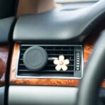 Frienda 6 Pcs Daisy Flower Air Vent Clip Accessories Air Conditioning Outlet Clip Car Air Freshener Dashboard Accessories Charm Car Inter Decor(3 cm, 3.3 cm,Red, Pink, White) - Image 7