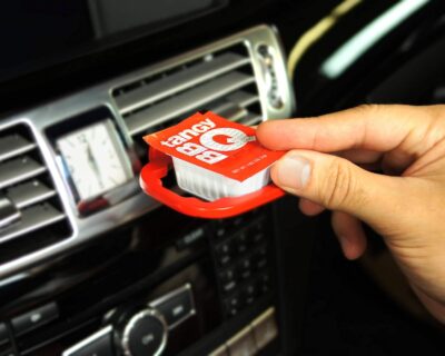 Saucemoto Dip Clip | An in-car sauce holder for ketchup and dipping sauces. As seen on Shark Tank (2 Pack, Black) - Image 8