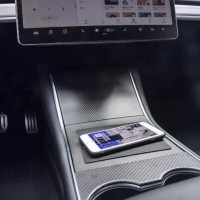 Car Dashboard Non Slip Mat, JIMISHA Anti Slip Pad, Anti Slide Sticky Dash Pad, Multifunctional Fixate Gripping Gel Pad for Radar Detector, Cell Phone, Keys, Glass, GPS, Coins 6.3x5.1 inch (2 Pack) - Image 7