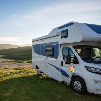 Attention Angles Morts - Adesivi autoadesivi per veicoli obbligatori a partire da 3,5 t in Francia, 25 x 17 cm, resistenti alle intemperie, R145 (camper, 3 pezzi) - Image 4