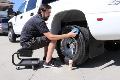 GOLDEN SHINE Tire & Trim Gel Dressing, 16 Ounce Bottle Shines and Protects Tires, Rubber and Exterior Trim, 16016 - Image 15