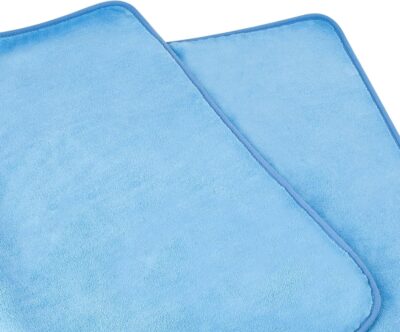 Amazon Basics Super Absorbent Microfiber Car Drying Towel, Scratch-Free, Streak-Free, Lint-Free, 36"L x 25"W, Blue - Image 3