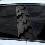 2pcs 3D Honeycomb Graphics Vinyl Car Stickers, Waterproof Sun Protection Scratch Cover B-Pillar Stickers, Personalized DIY Vehicle Door Pillar, Long-Lasting Decor Auto Accessory (Black 2)