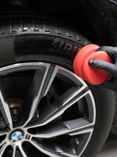 SPTA Tire Shine Applicator, 6Pcs Foam Applicator Pads, Round Shape Side Pressing Hand Polishing Sponge Pads Kit Tire Shine Applicator Pad Tire Dressing Applicator Pad for Applying Tire Shine - Image 9