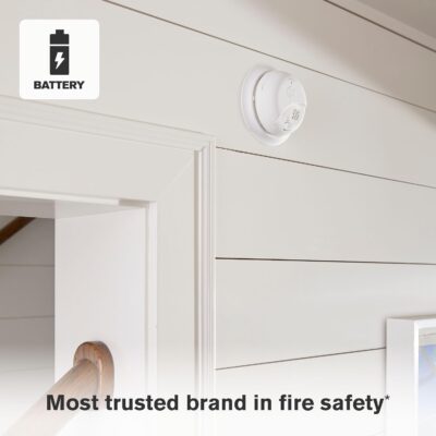 First Alert Smoke Alarm, 10-Year Sealed Battery Detector with Test & Silence Button, SMI110, 1-Pack - Image 4